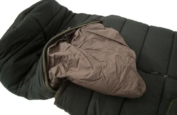 Carinthia Passitakki Jalkapussilla XL