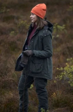 Chevalier Basset Winter naisten metsästystakki, tummanvihreä