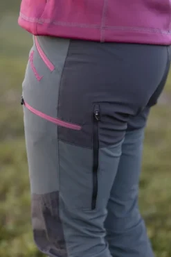 Pinewood Abisko Trouser naisten ulkoiluhousut, Urban Grey/Dark Anthracite